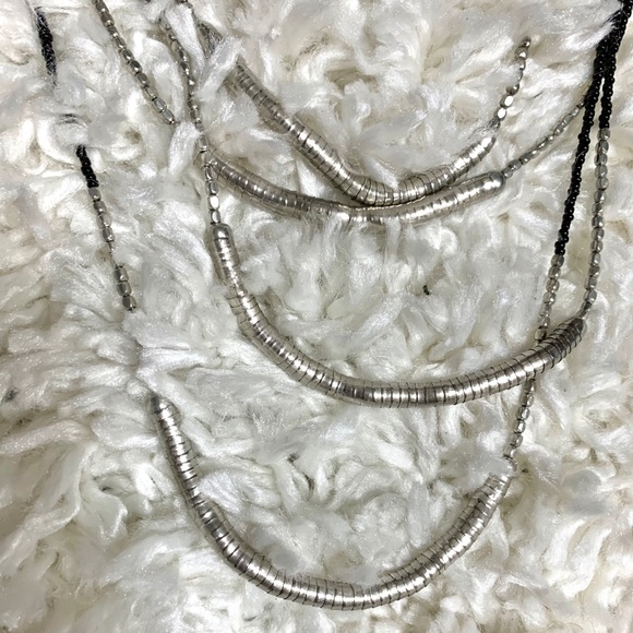 Long necklace - Picture 2 of 4